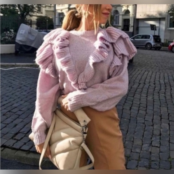 Zara | Knit Sweater with Ruffle Trims lilac size small - Picture 2 of 11